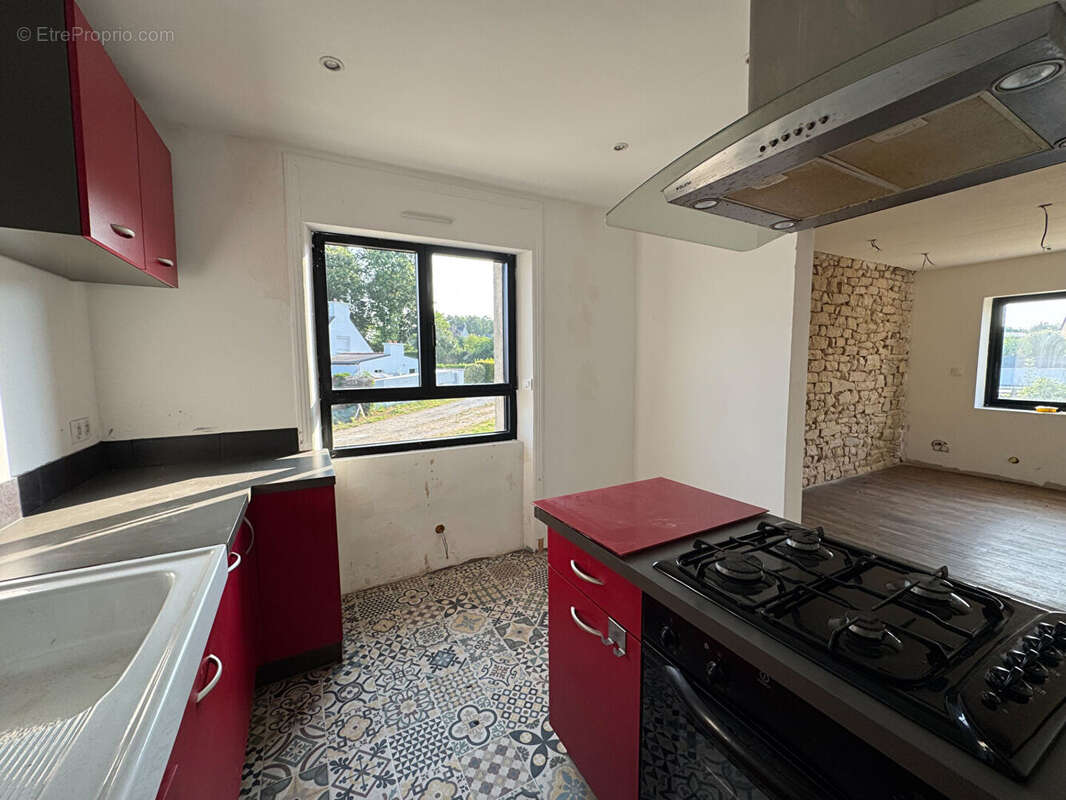 A 15 minutes de vannes,  maison  72m² centre ville  de colpo a renover - photo 2