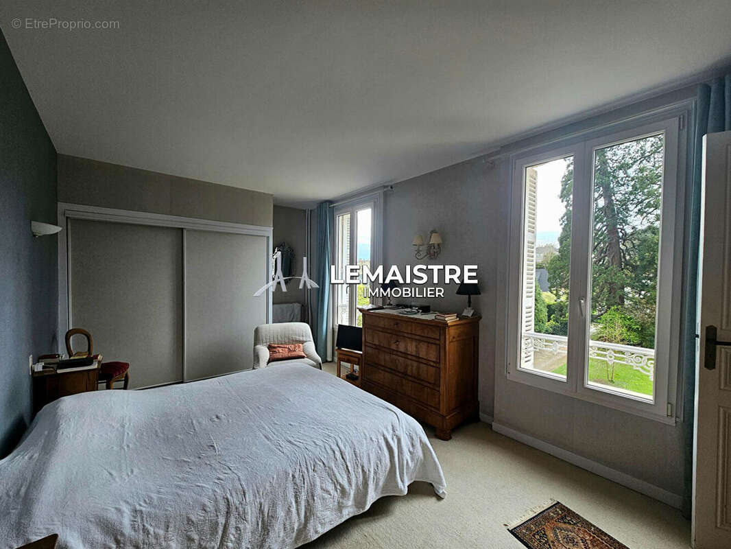 Maison à MONTIVILLIERS