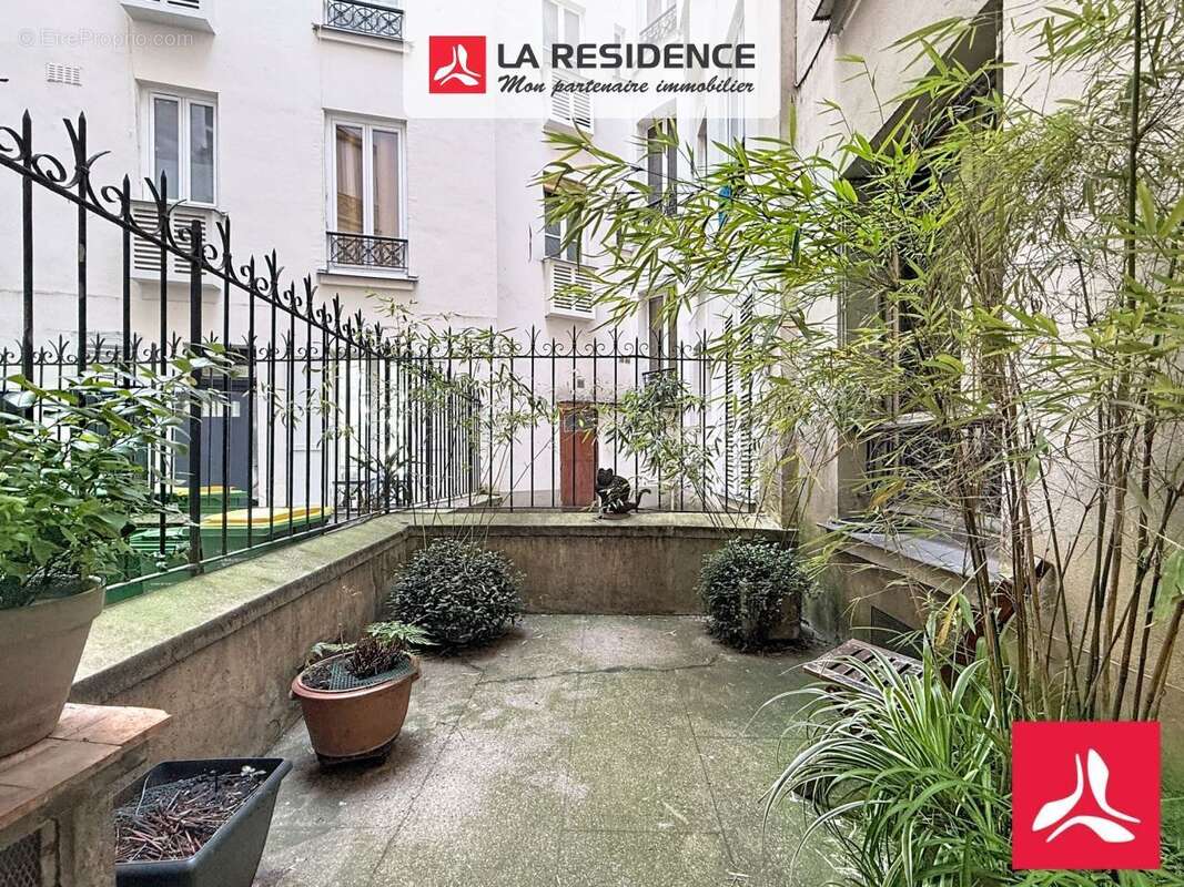 Appartement à PARIS-18E