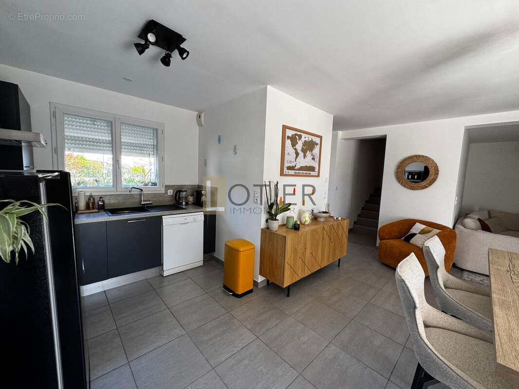 Coup de cœur à Calvisson : Villa T4 de 2016 avec jardin, garage et prestations de qualité - photo 5