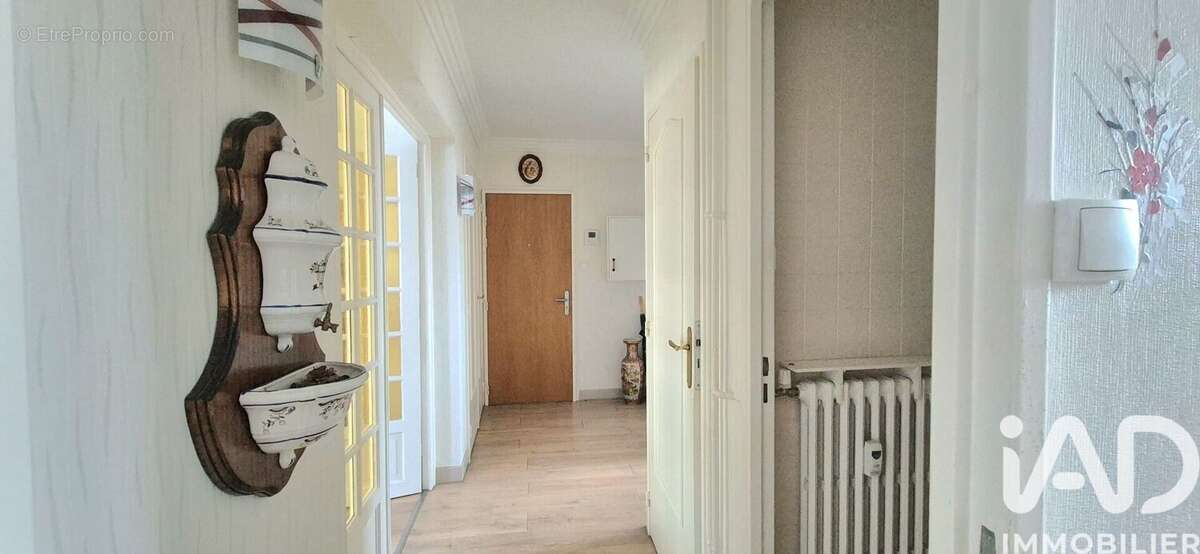Appartement 64 m² à Firminy  - photo 6