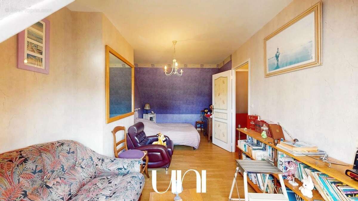 Maison à FLEURY-SUR-ORNE