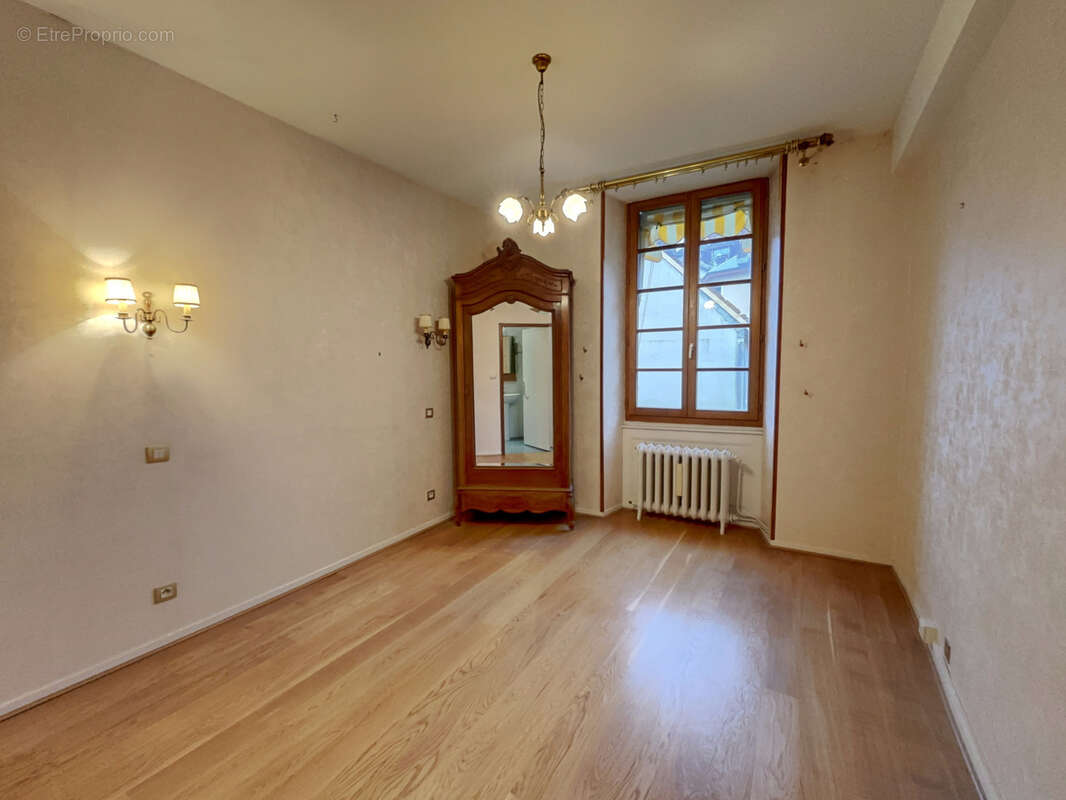 Appartement à AIX-LES-BAINS