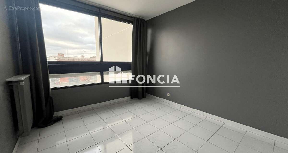 Appartement à MASSY