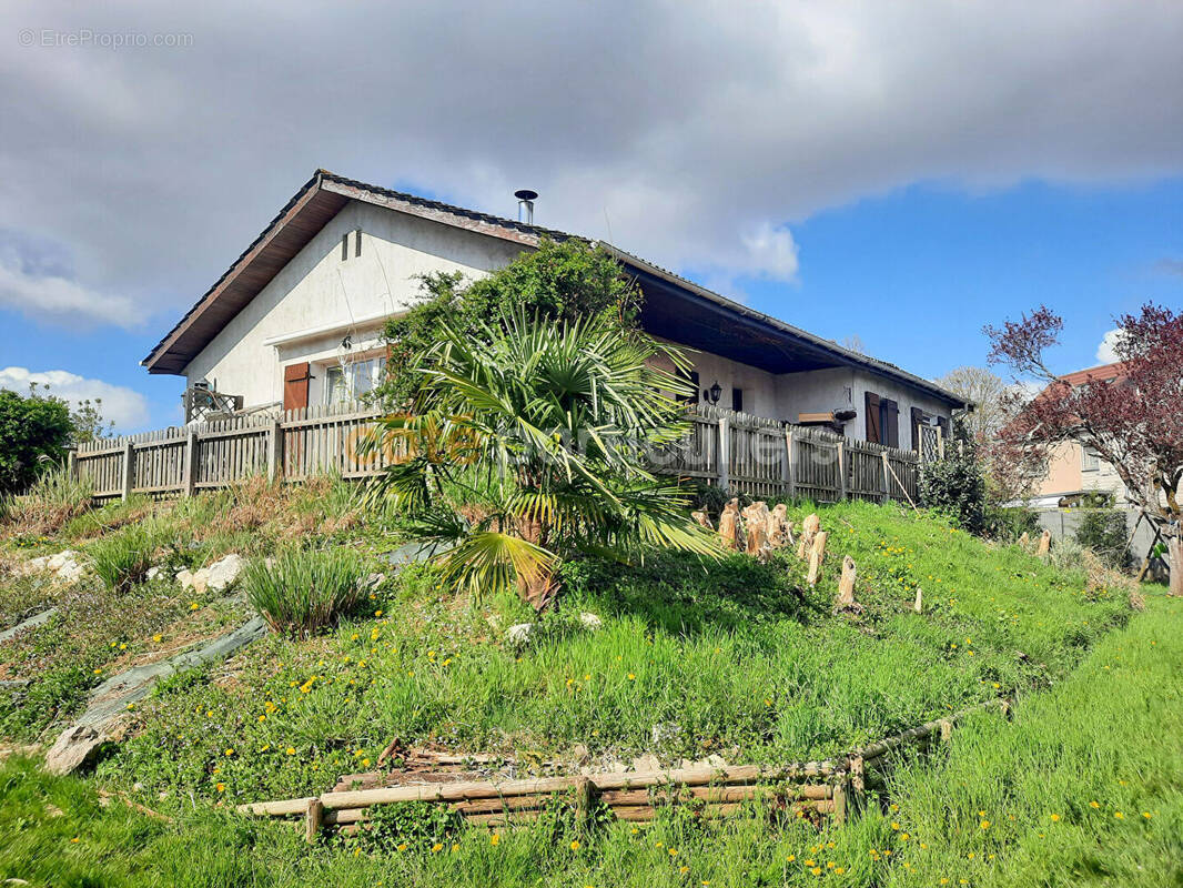 Maison à CHOISEY