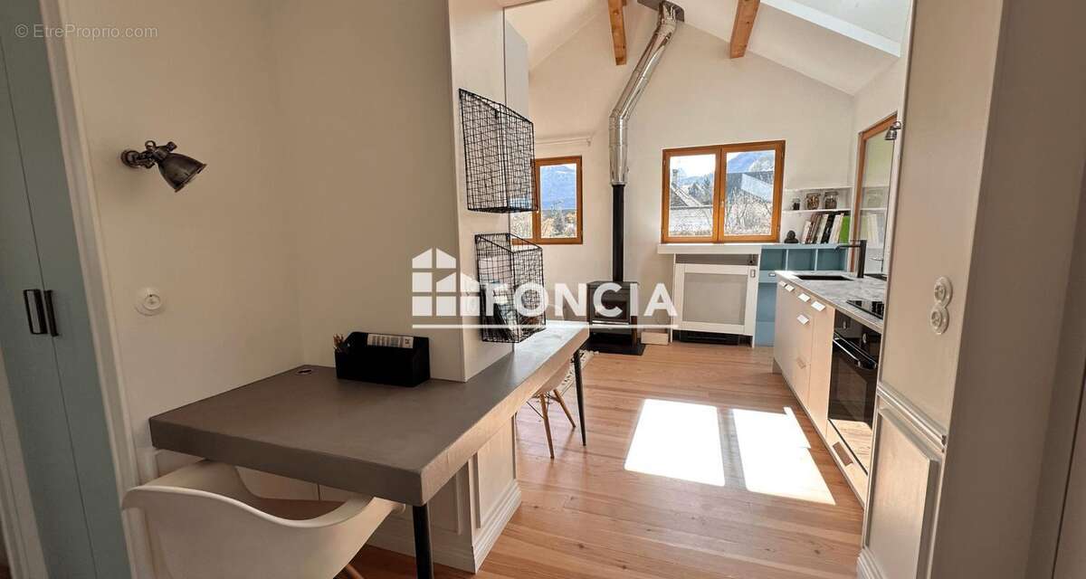 Maison à SAINT-JORIOZ