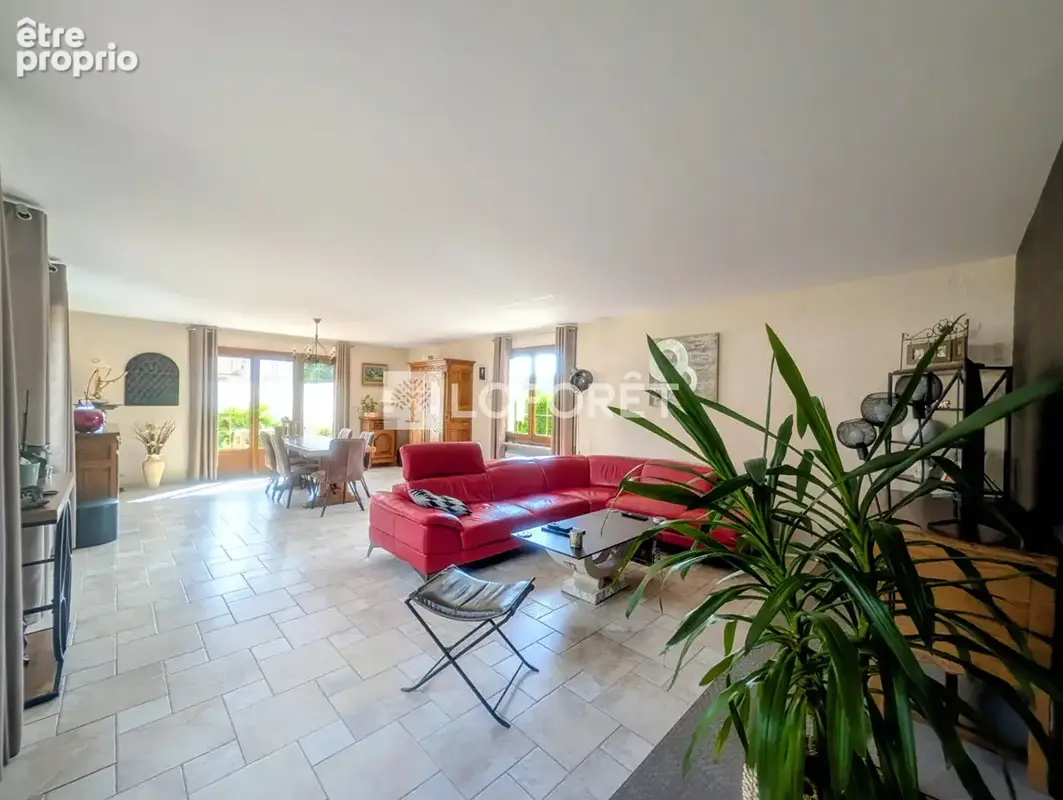 Maison Saint Pierre Les Elbeuf, 200m², 5 chambres, garages, studio - photo 3