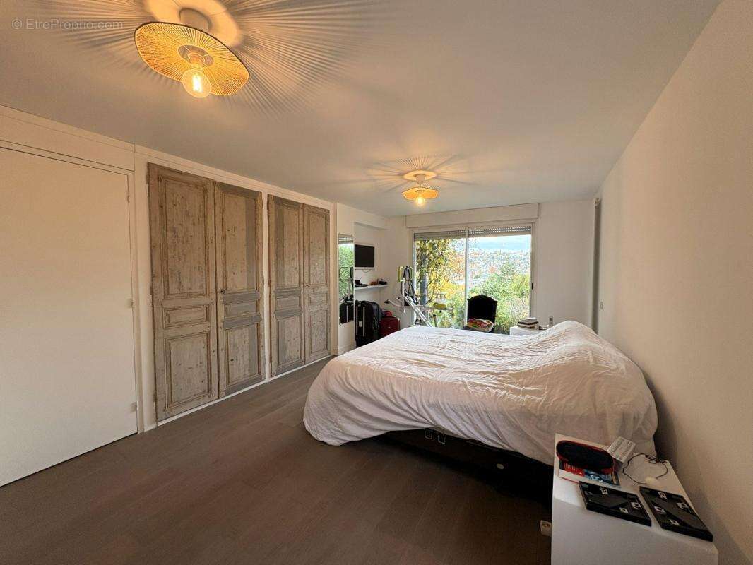 Maison à MONT-SAINT-AIGNAN