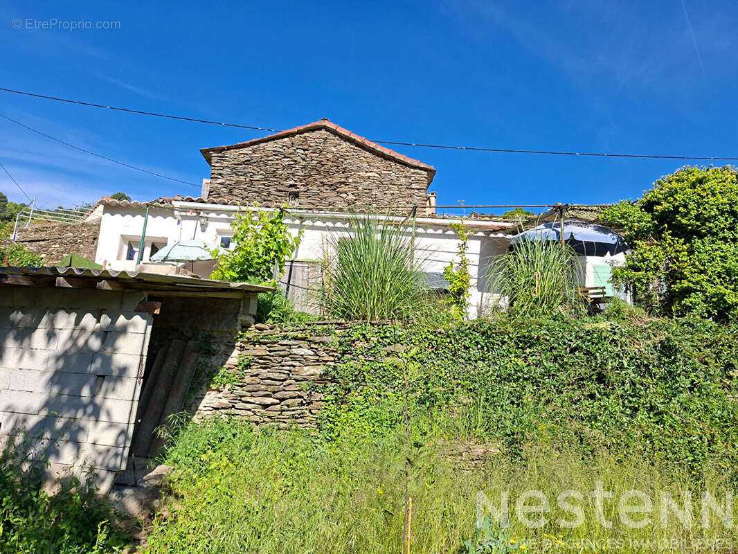 Maison à LE COLLET-DE-DEZE