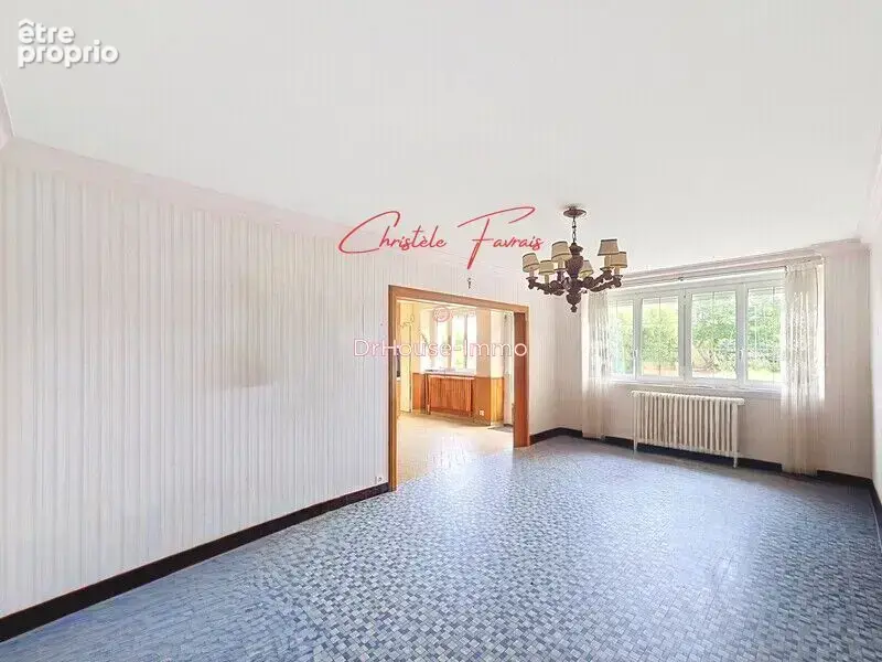 Maison 186 m² à Louvigne-Du-Desert  - photo 4