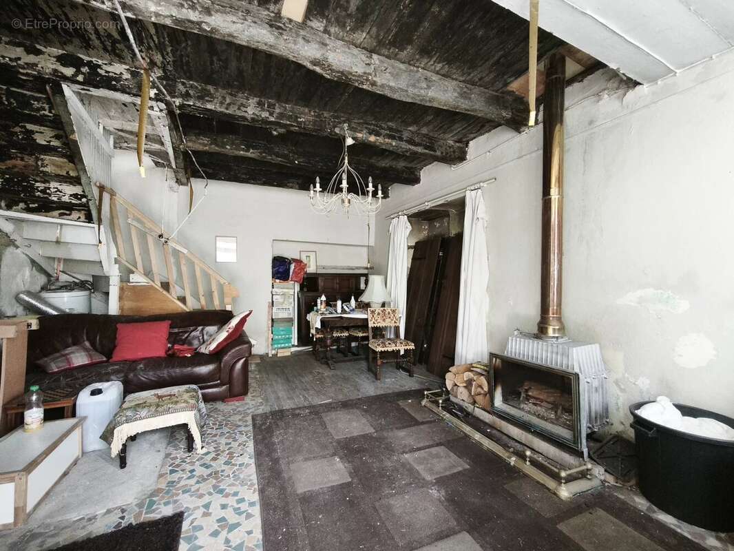 Maison à PRADES-SALARS