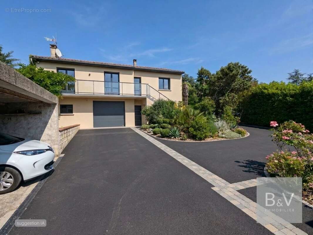 Maison à VILLEFRANCHE-DE-LAURAGAIS