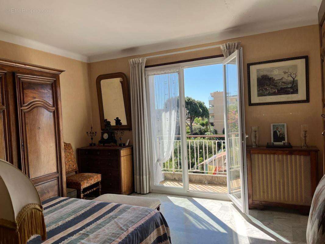Appartement à CAGNES-SUR-MER
