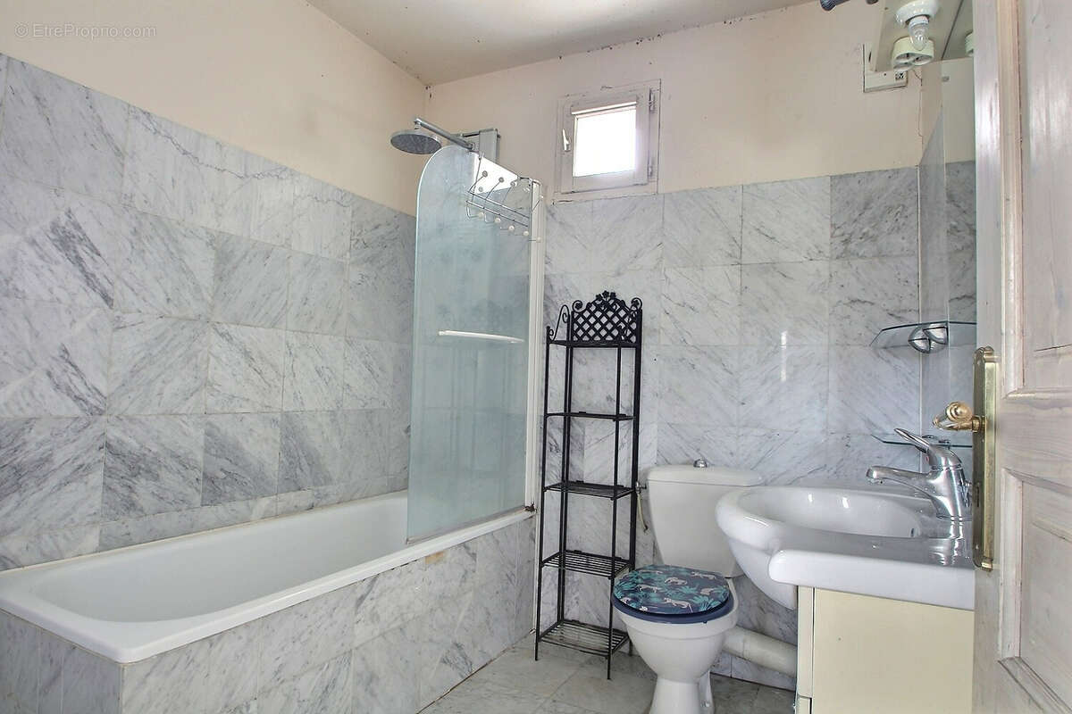 Appartement à NANTERRE