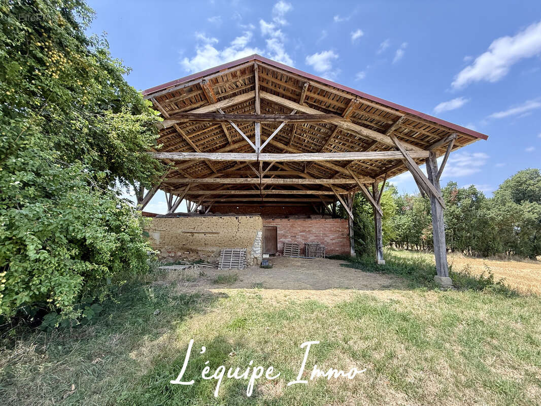 Maison à MONFERRAN-SAVES