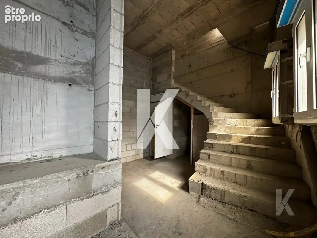 Hall entrée immeuble