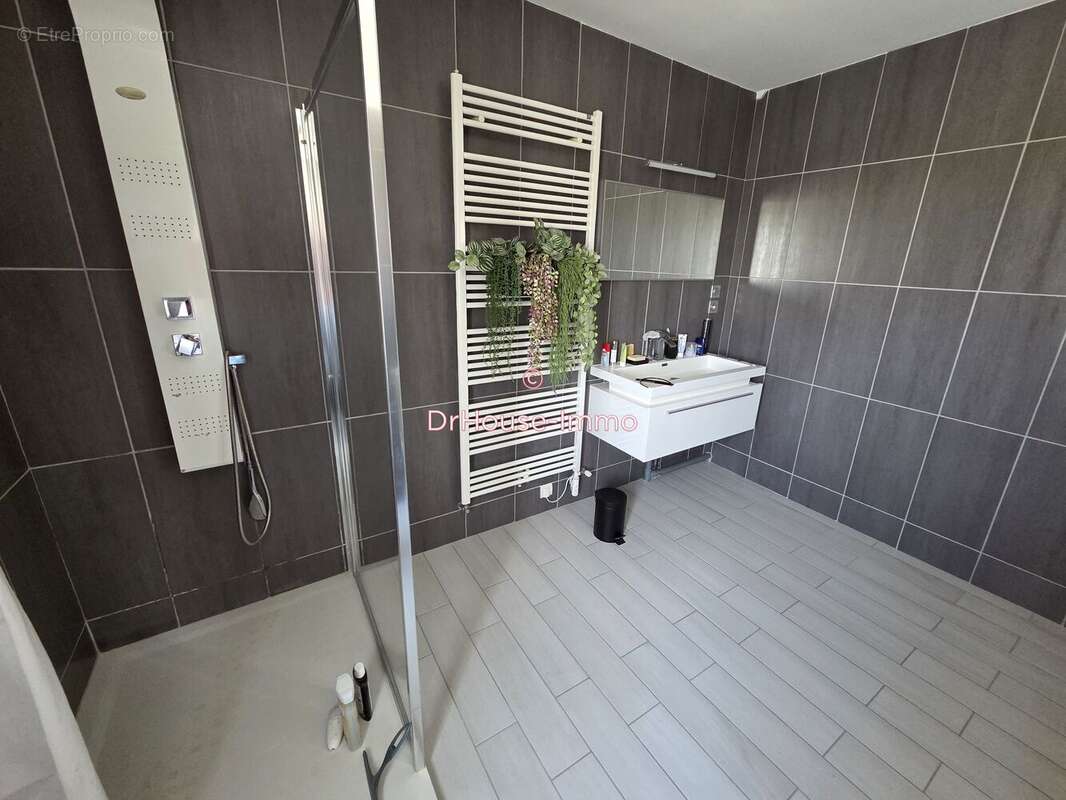Appartement 3 pièces 71 m² à vendre à Montaulin (10270) - photo 5
