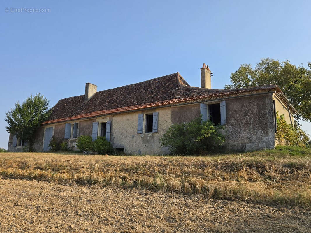 Maison à VILLAMBLARD