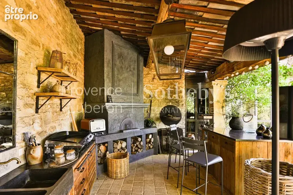 Bastide de Prestige avec piscine et terrain de 104 hectares en Provence - photo 6