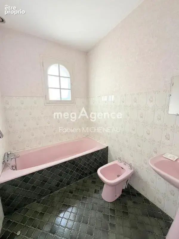 Maison Cholet La Cormetière - 118 m² - 5 Chambres - photo 16