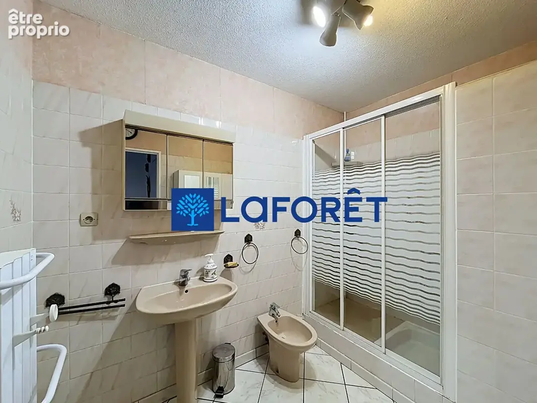 Appartement La Garde 4 pièces -  83 m² - photo 8