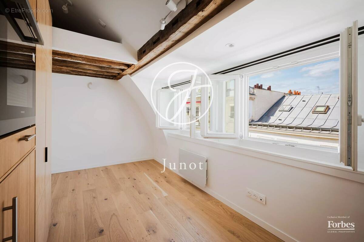 Appartement à PARIS-6E