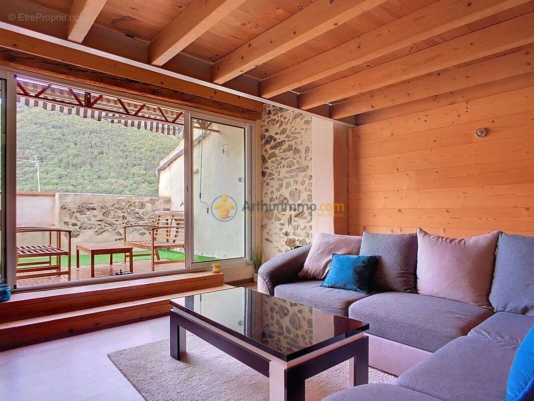 Maison à MOSSET