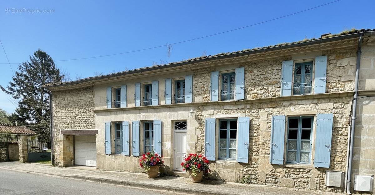 Maison à BALANZAC