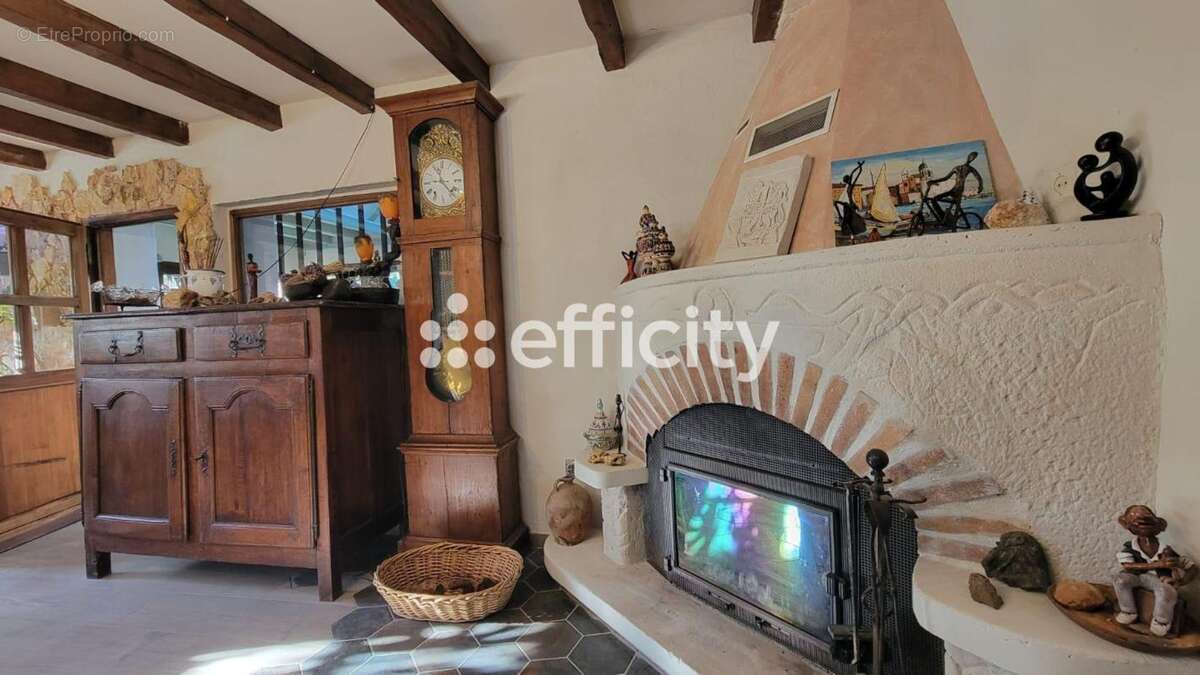 Maison située en campagne - photo 17