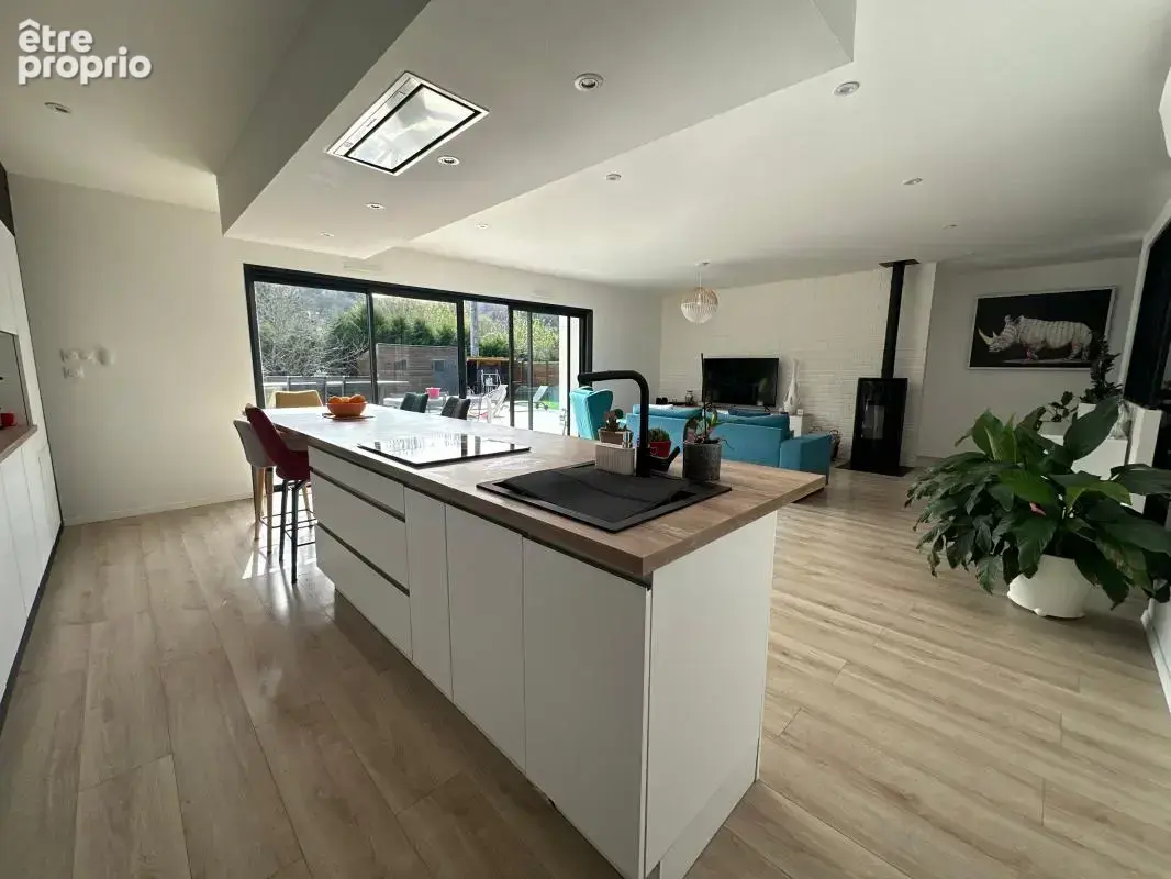 Maison T4 À Vendre - photo 3
