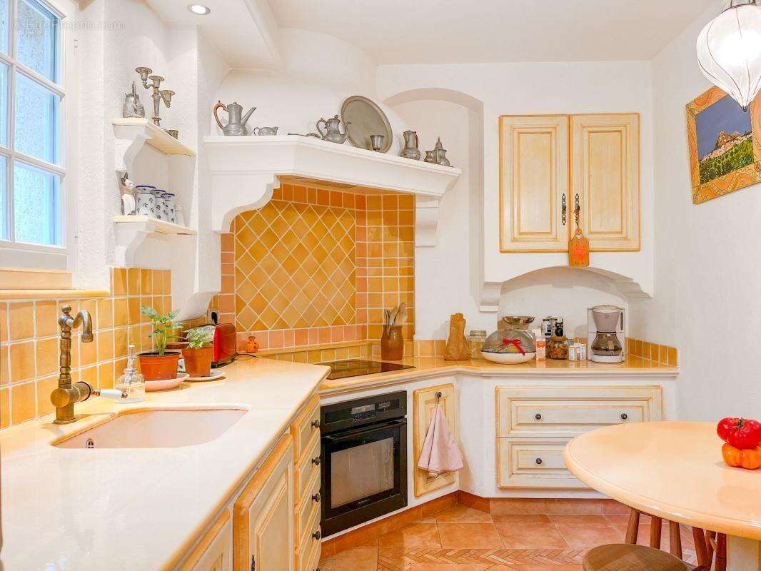 Maison de 162 m² La Gaude - photo 3