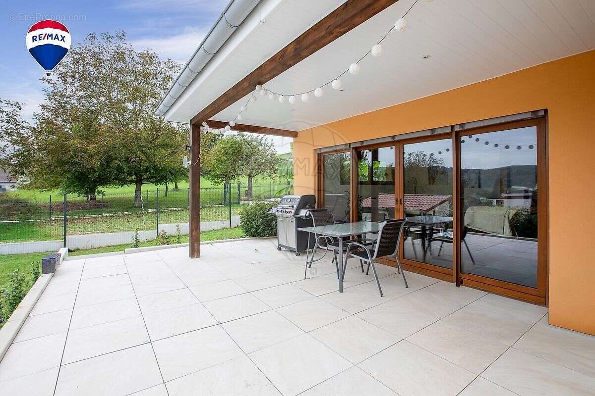 Maison à HAGENTHAL-LE-HAUT