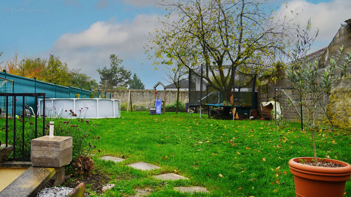 Maison à EINVILLE-AU-JARD