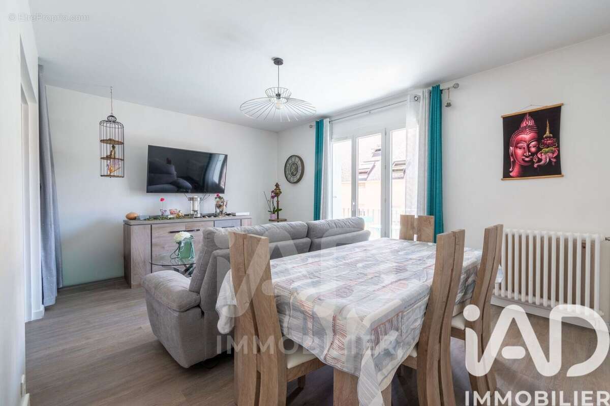 Photo 2 - Appartement à PONTOISE