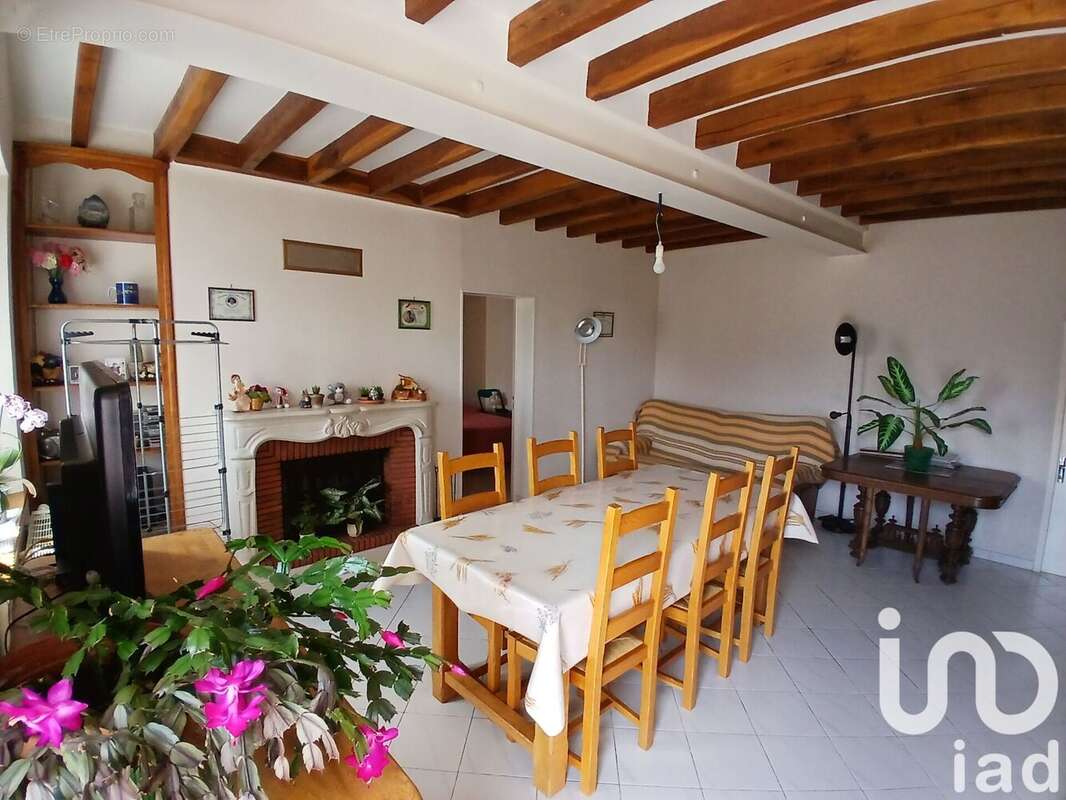 Maison 100 m² à Cernay  - photo 2