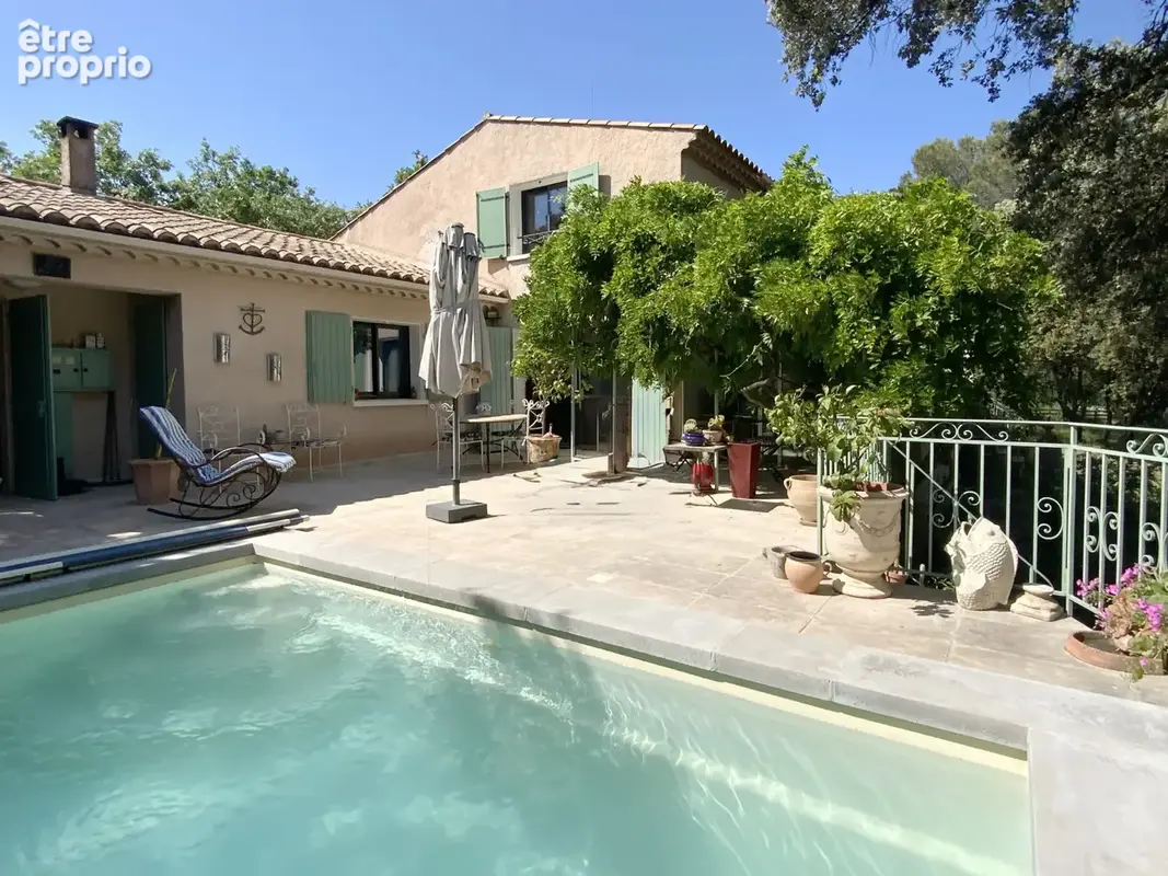 Maison à UZES