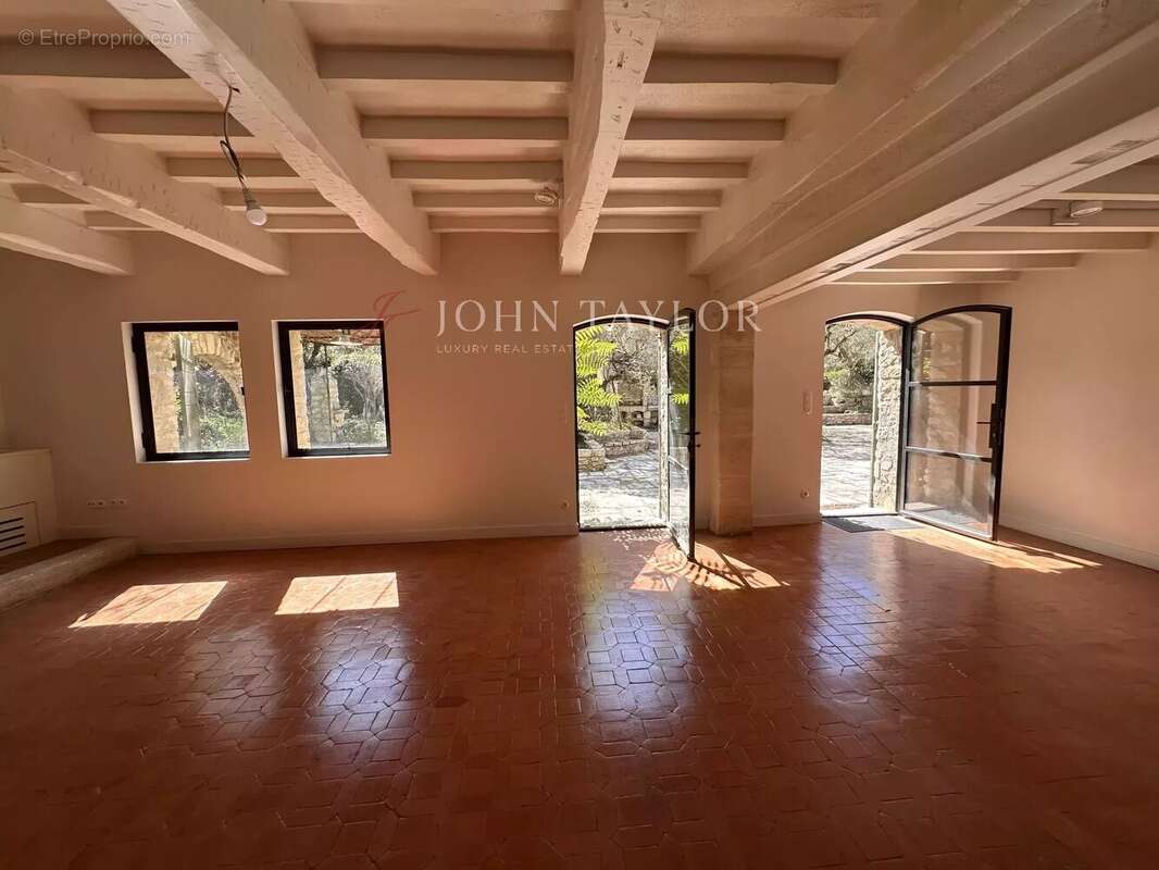 Maison à SAINT-REMY-DE-PROVENCE