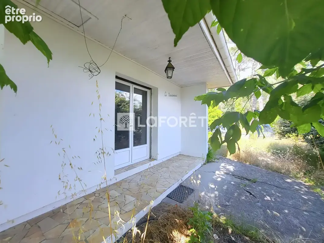 Maison de 150m² divisée en 4 T2 - photo 6