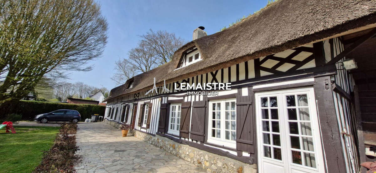 Maison à YVETOT