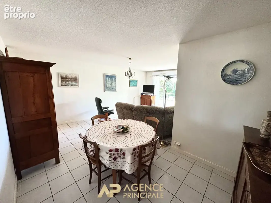 Appartement - Type 3 - 68 m2 - La Rochelle - Secteur les Minimes (Lac de la Sole) - photo 6