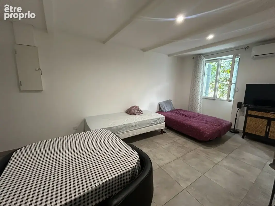 Studio 30,5 m² - Centre village de Garéoult - Idéal investissement locatif - photo 4