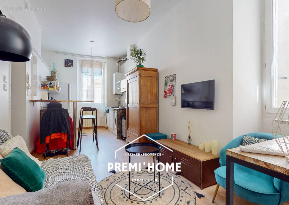 Appartement à MARSEILLE-2E