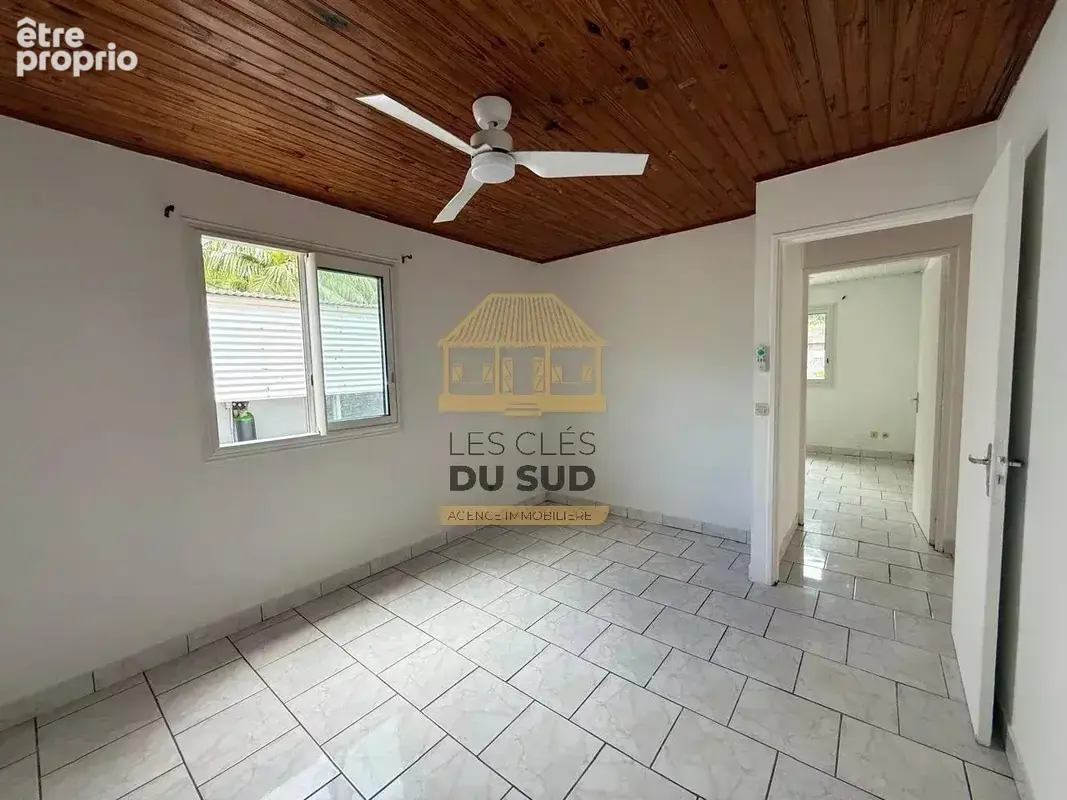 A vendre - maison de type t4 de 72,67m2 environ - saint-joseph-  239 000 € - photo 5