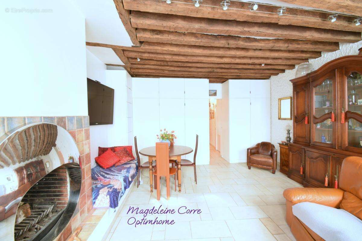 3 pièces esprit loft, au calme absolu dans le Haut-Marais - photo 2