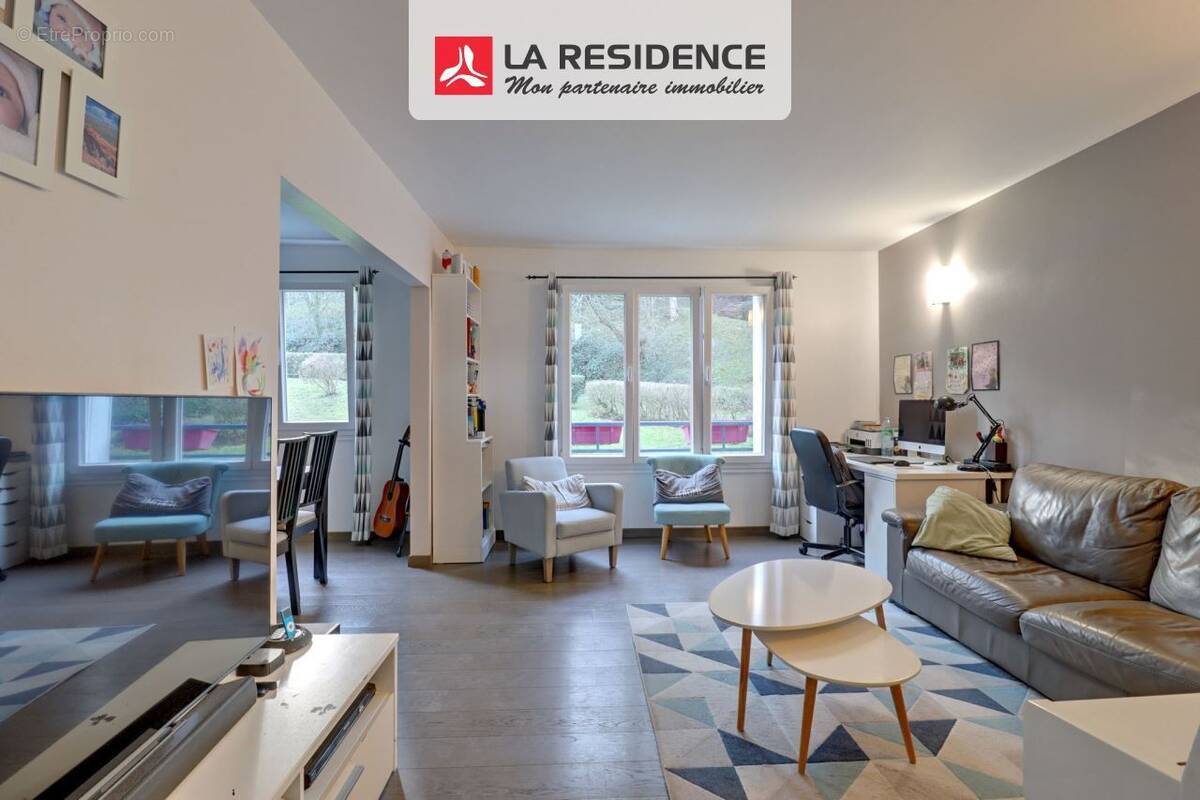 Appartement à BOUGIVAL