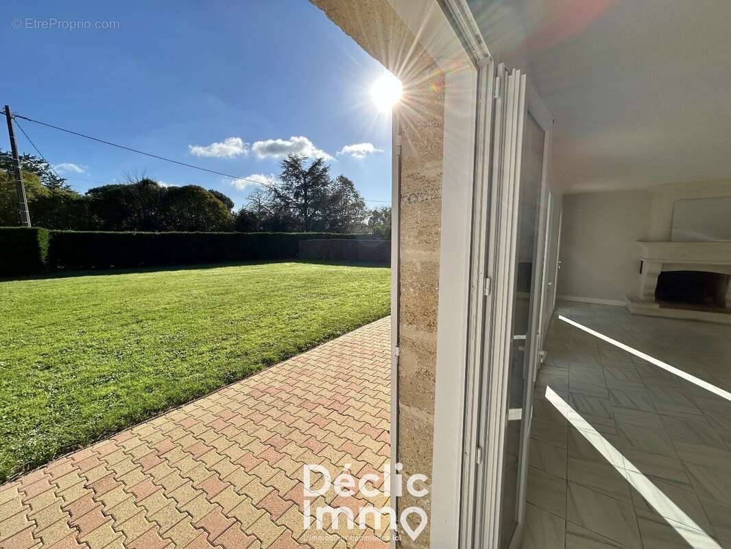 Maison à CARIGNAN-DE-BORDEAUX