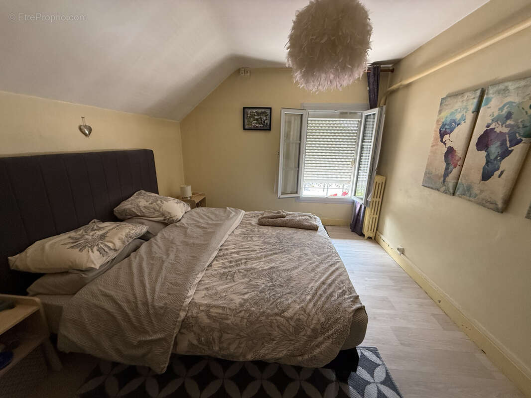 Commerce à MONTBARD