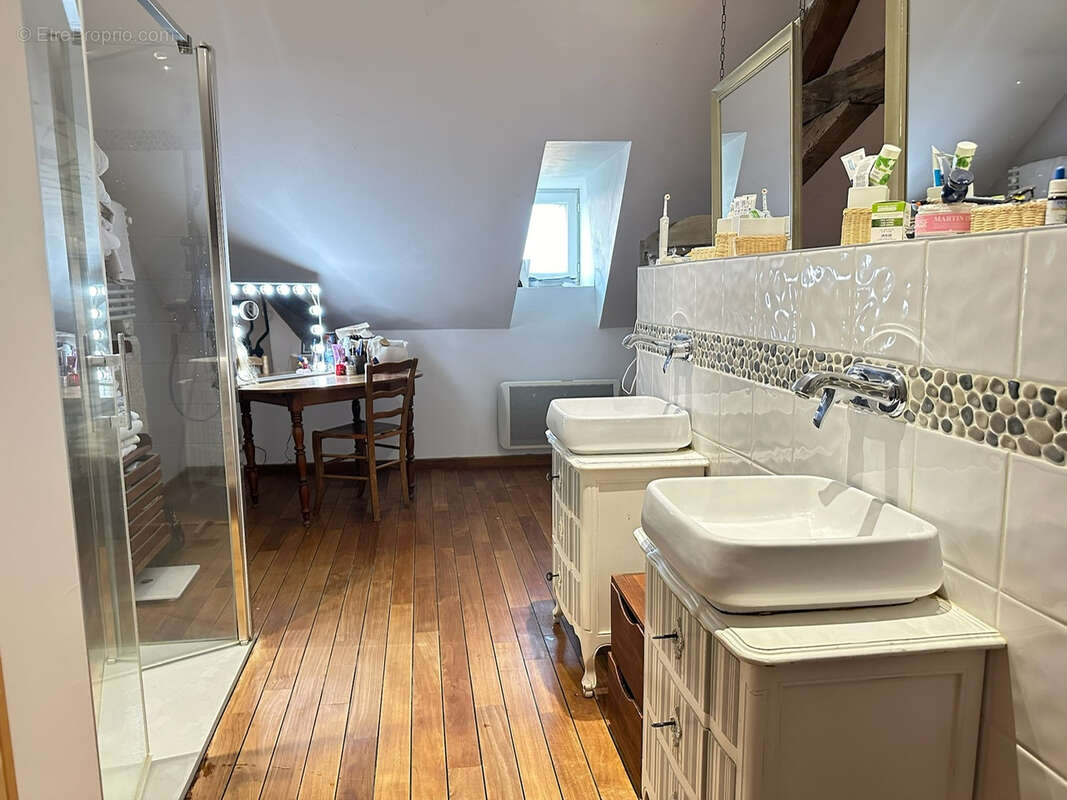 Maison à MAUVES-SUR-LOIRE