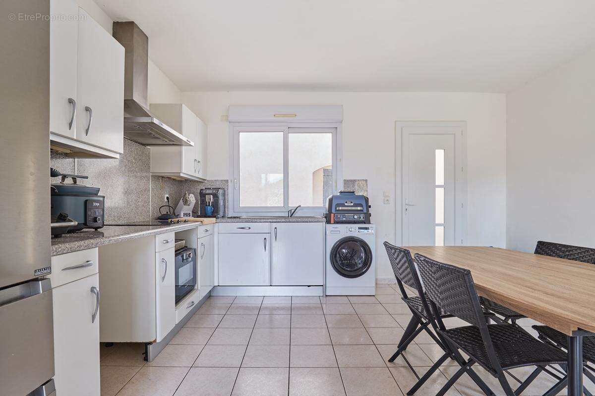 Appartement à ROUSSET