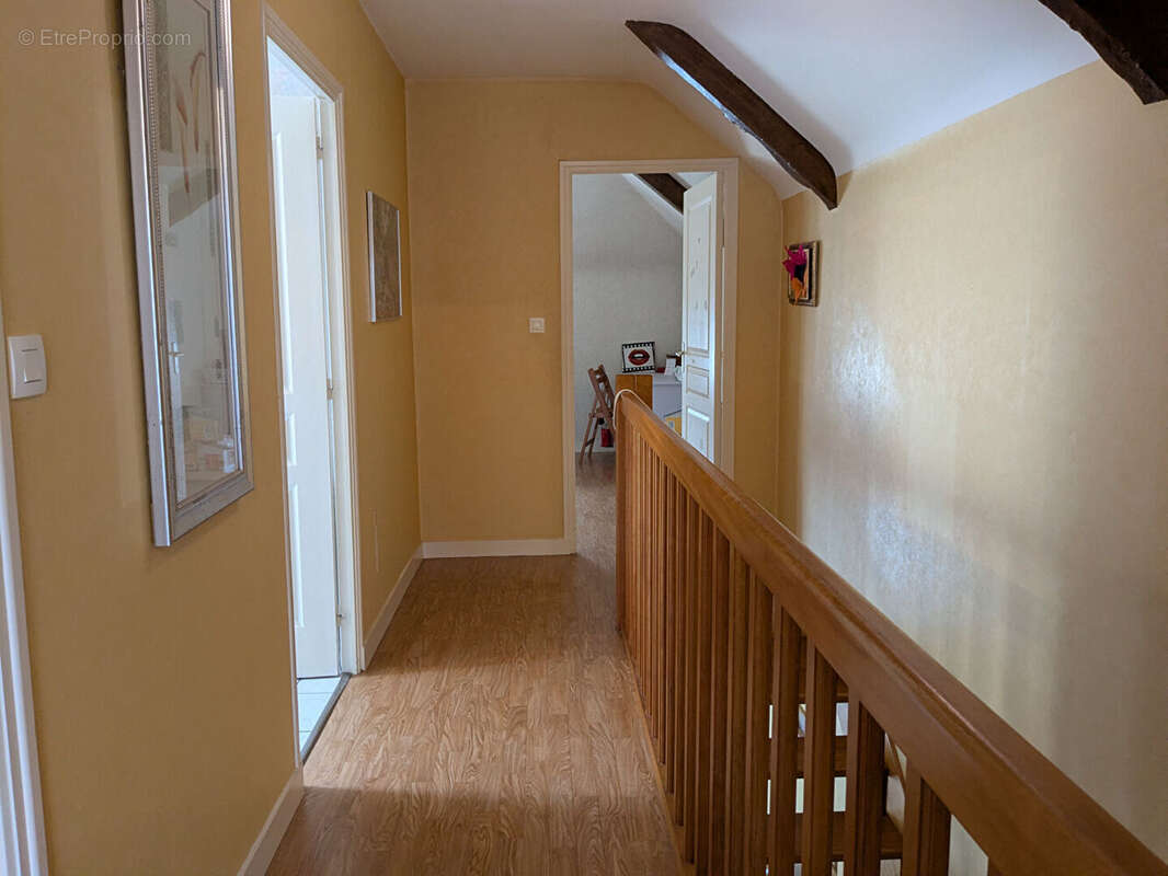 Appartement à MALESTROIT